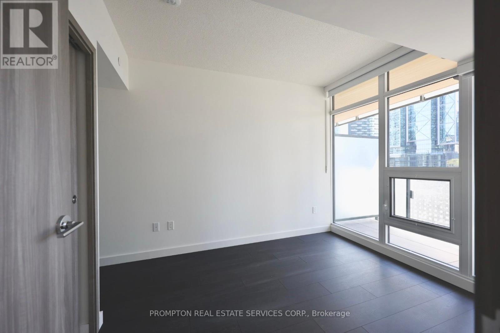 536 - 1 Concord Cityplace Way, Toronto, Ontario  M5V 0X3 - Photo 11 - C12139012