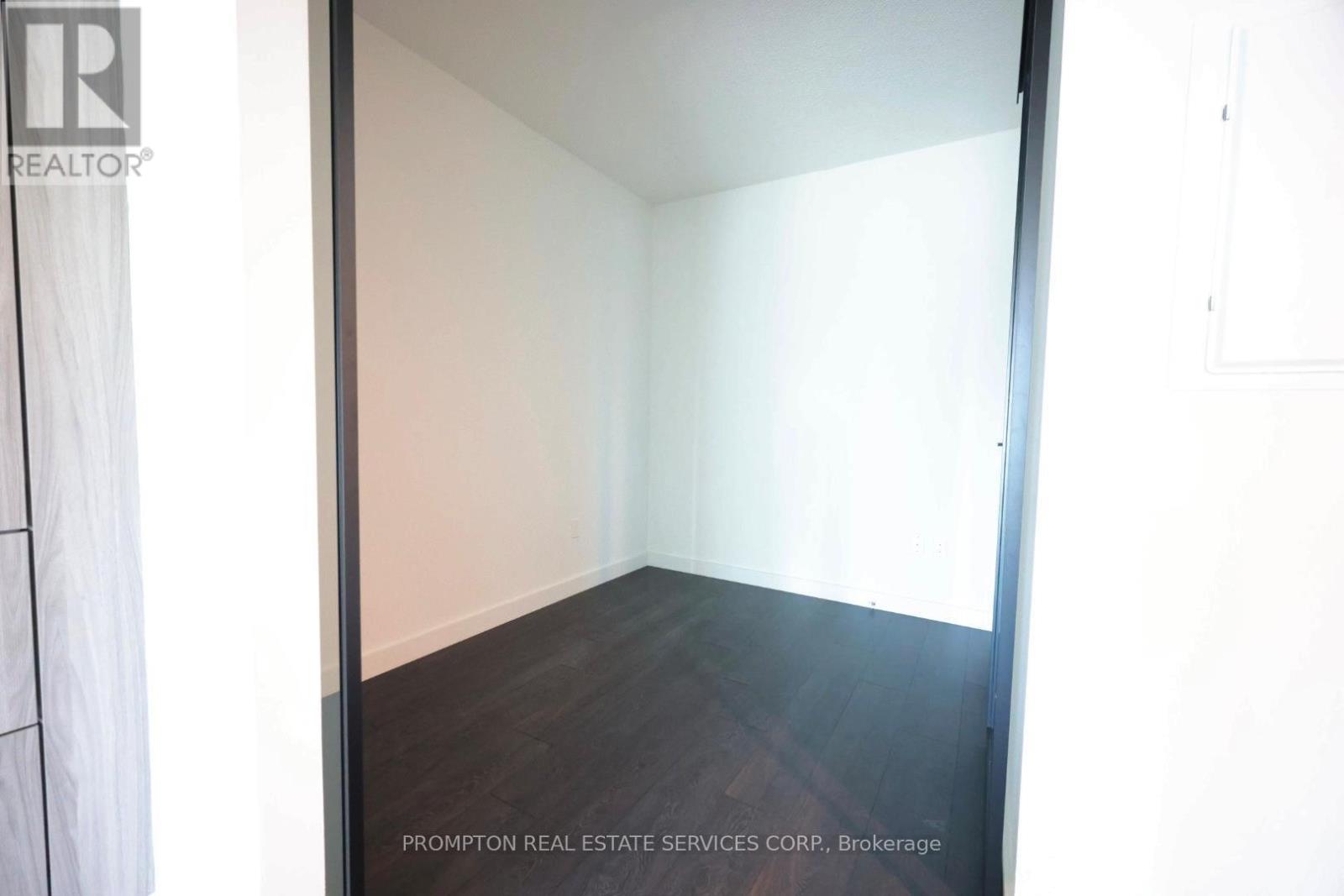 536 - 1 Concord Cityplace Way, Toronto, Ontario  M5V 0X3 - Photo 15 - C12139012
