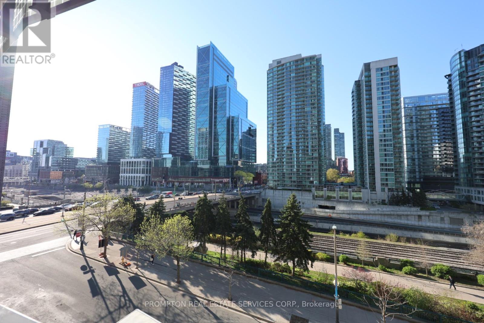 536 - 1 Concord Cityplace Way, Toronto, Ontario  M5V 0X3 - Photo 19 - C12139012