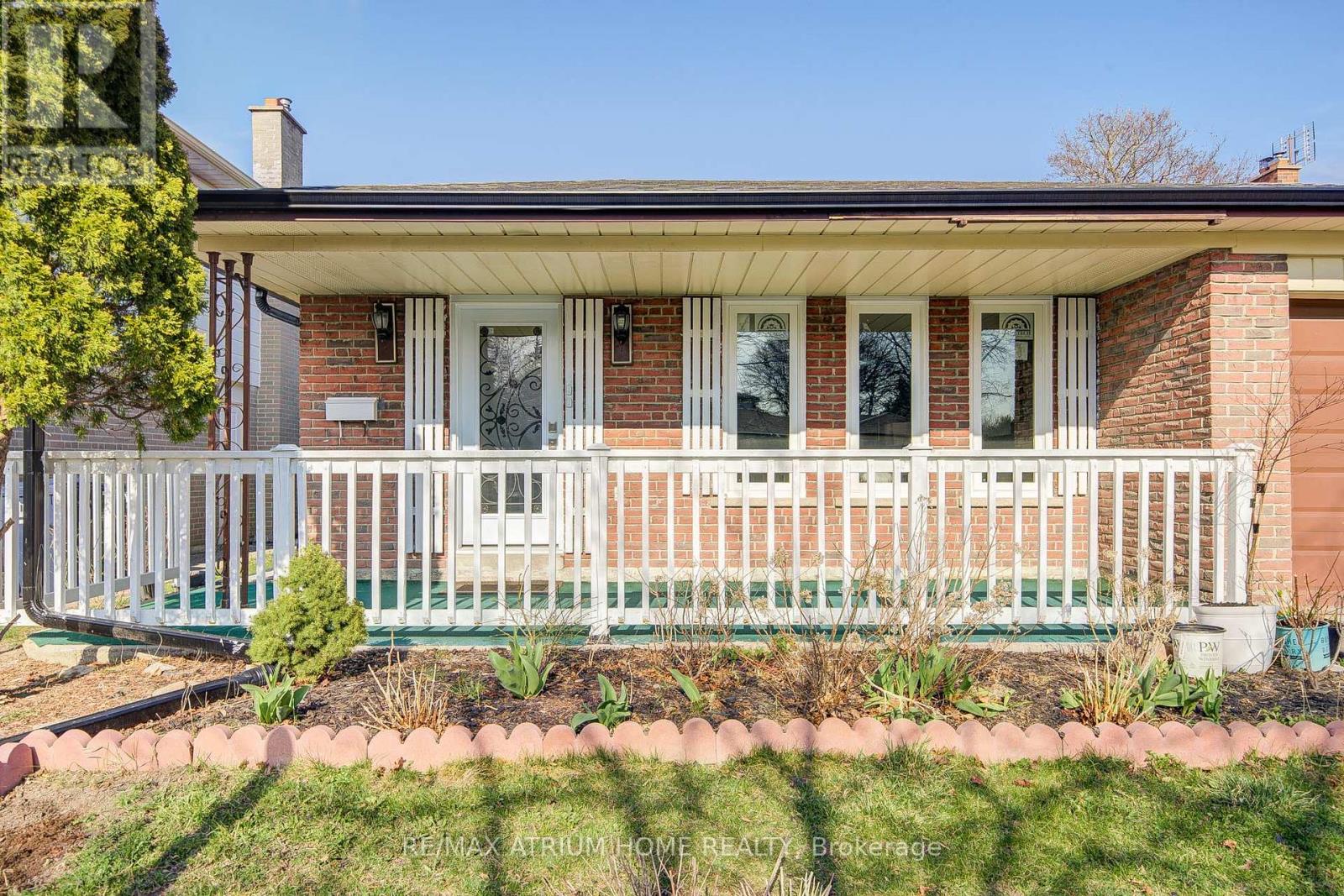 Property at 41 DAVISBROOK BOULEVARD image 4