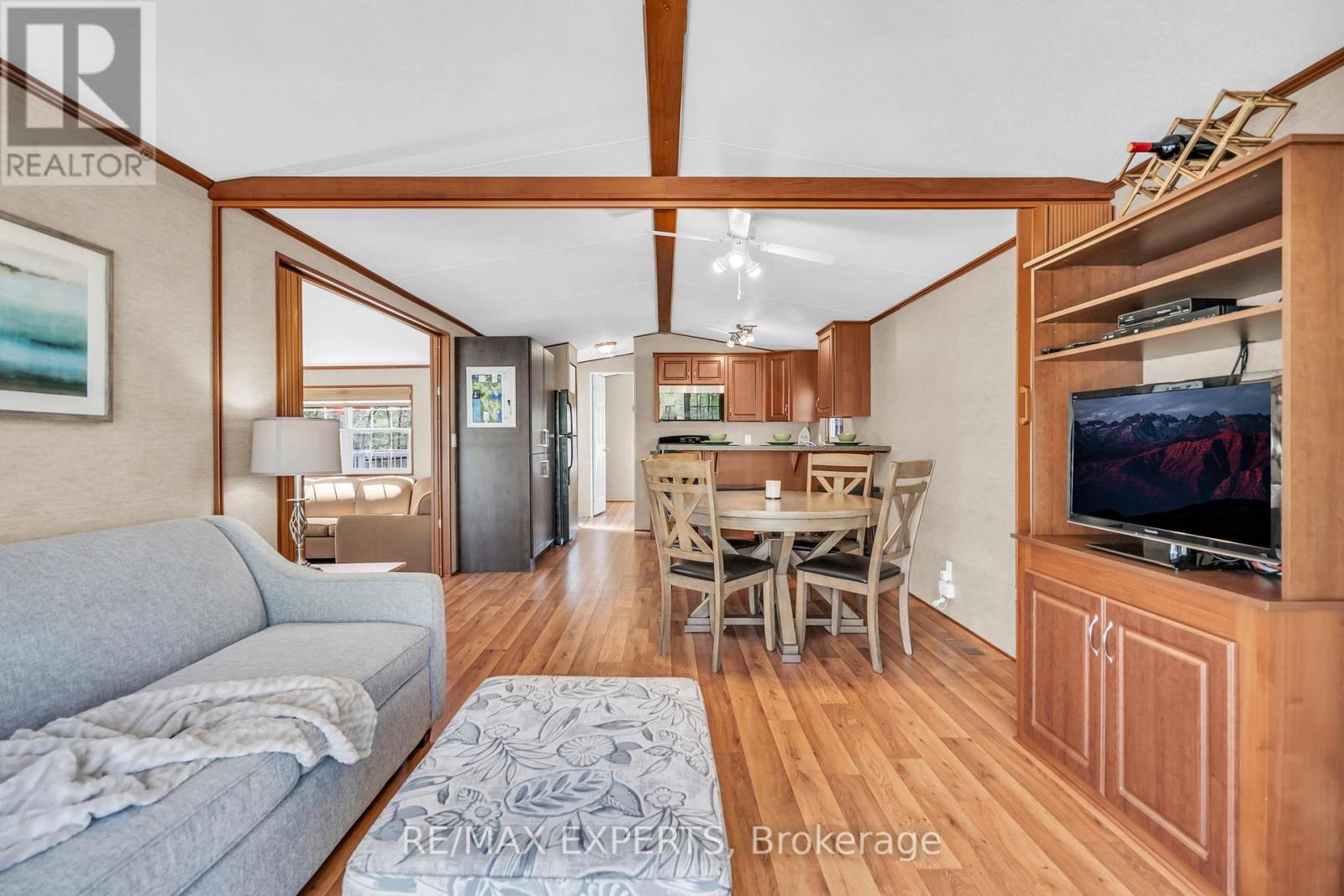 8 - 1336 S Morrison Lake Road, Gravenhurst, Ontario  P0E 1G0 - Photo 15 - X12137146