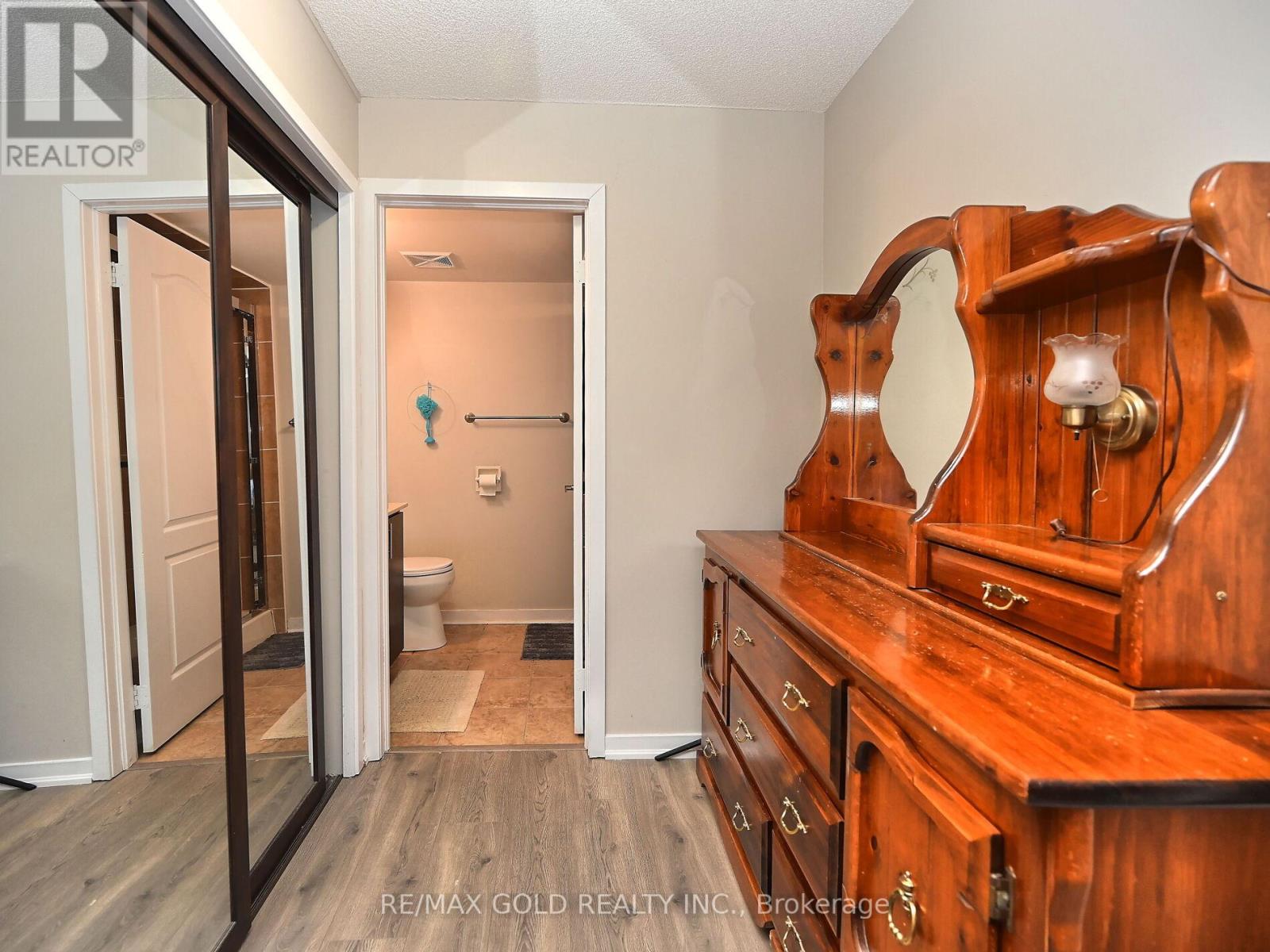 1420 - 8 Dayspring Circle, Brampton (Goreway Drive Corridor), Ontario  L6P 2Z7 - Photo 14 - W12139020