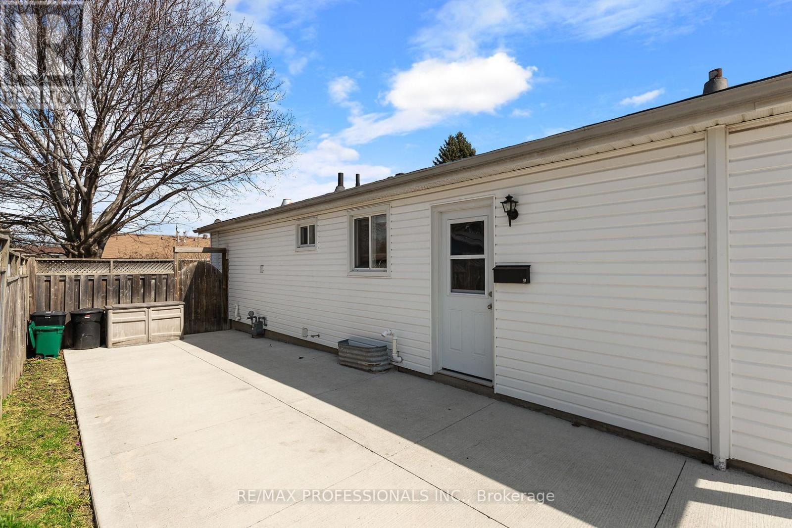 Lower - 49 Barwood Crescent, Kitchener, Ontario  N2E 1T9 - Photo 9 - X11944734