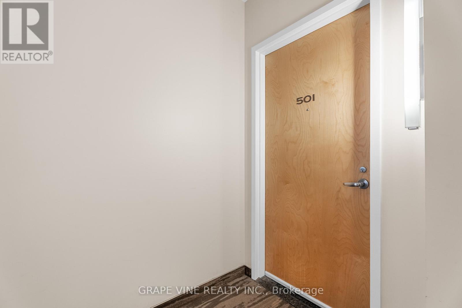 Property at 501 - 300 LETT STREET image 4