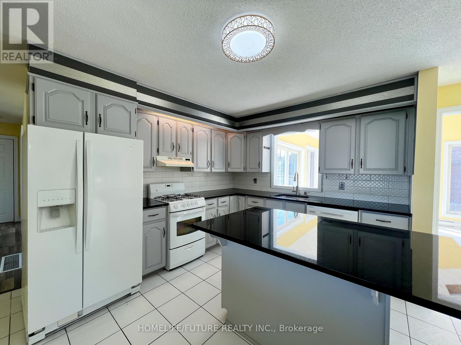 Property at 14 LATCHFORD STREET image 2