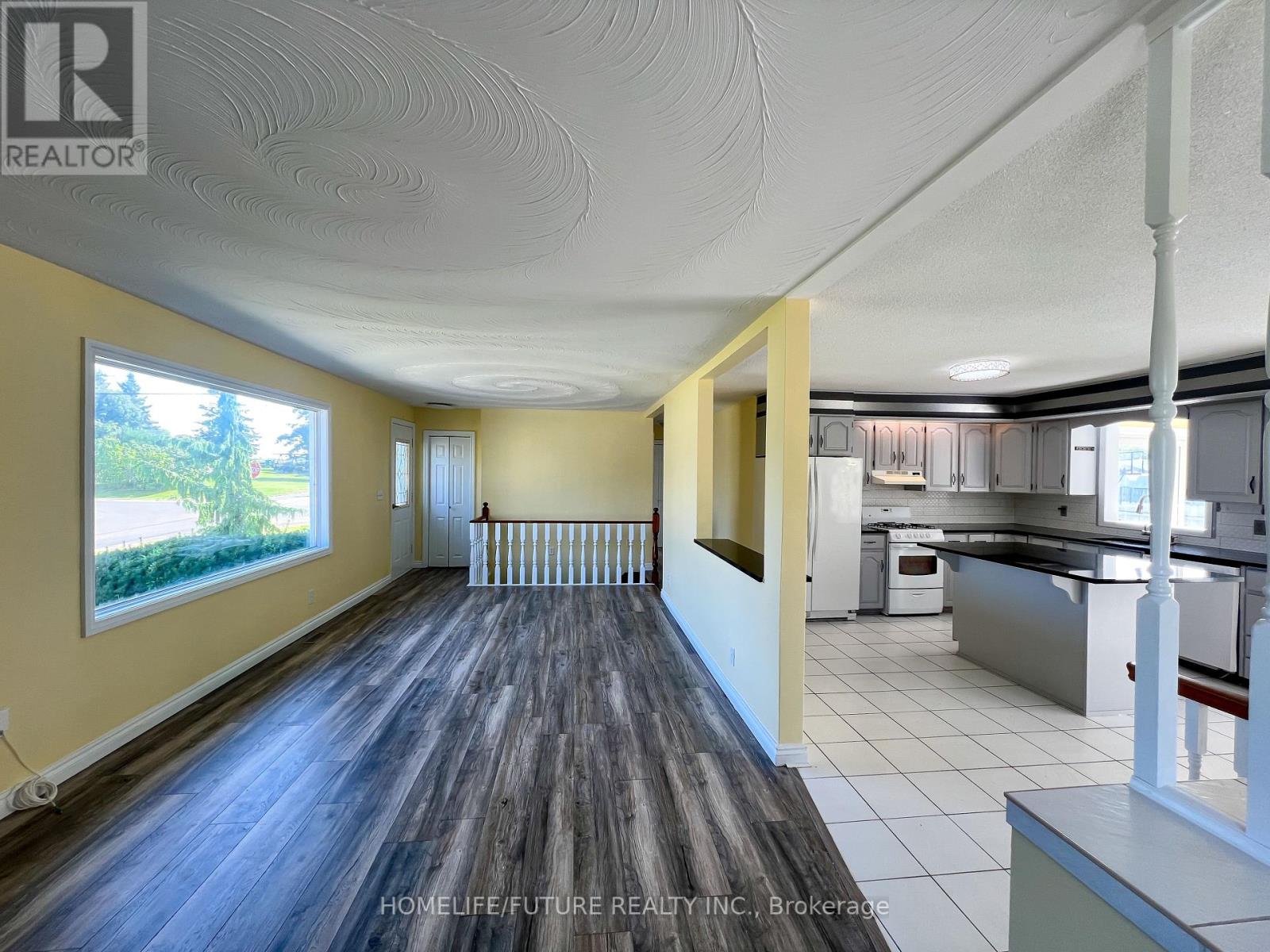 14 Latchford Street, Belleville, Ontario  K1K 1K0 - Photo 20 - X12135687