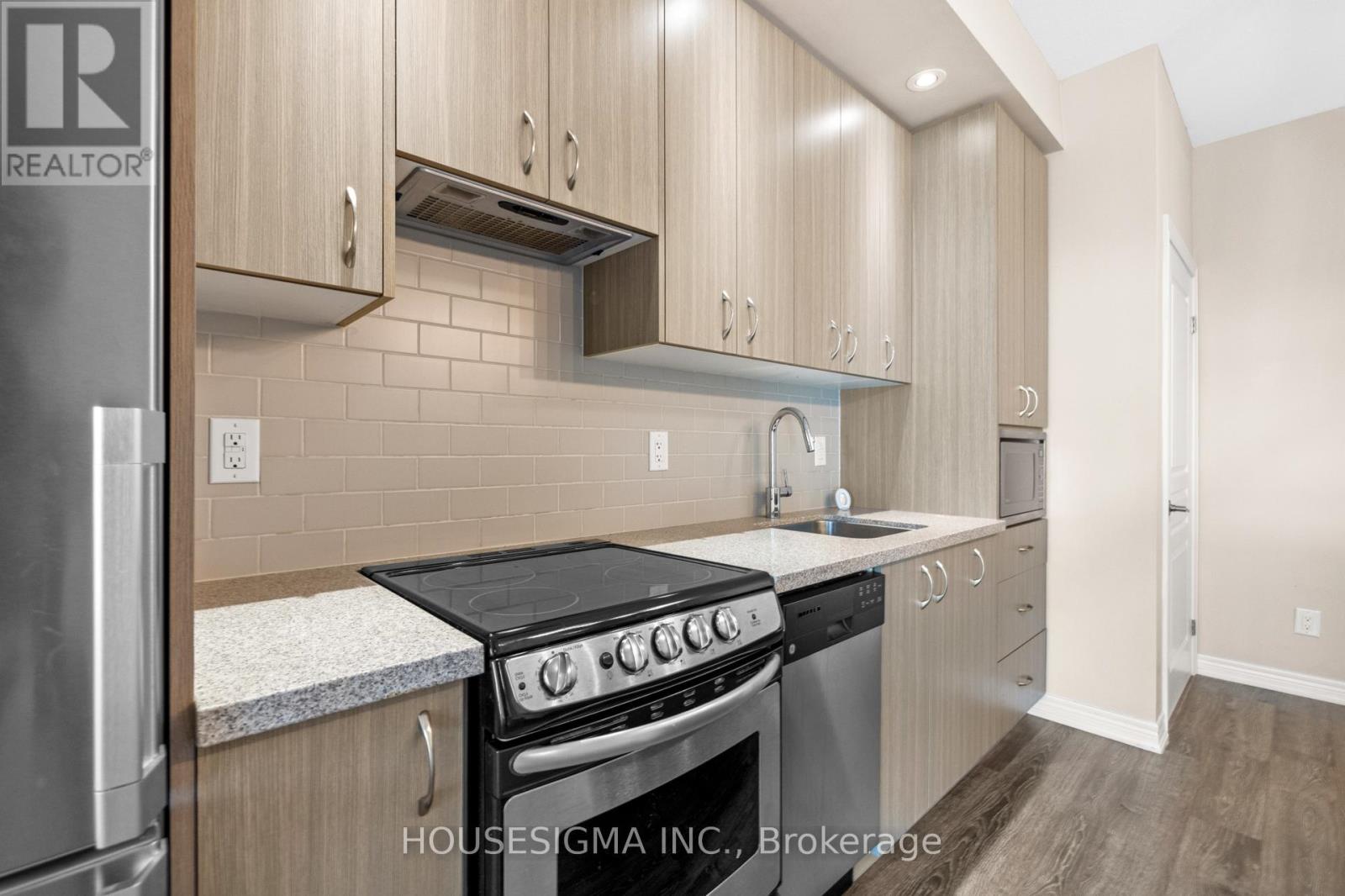 322 - 457 Plains Road E, Burlington, Ontario  L7T 0B8 - Photo 16 - W12139032