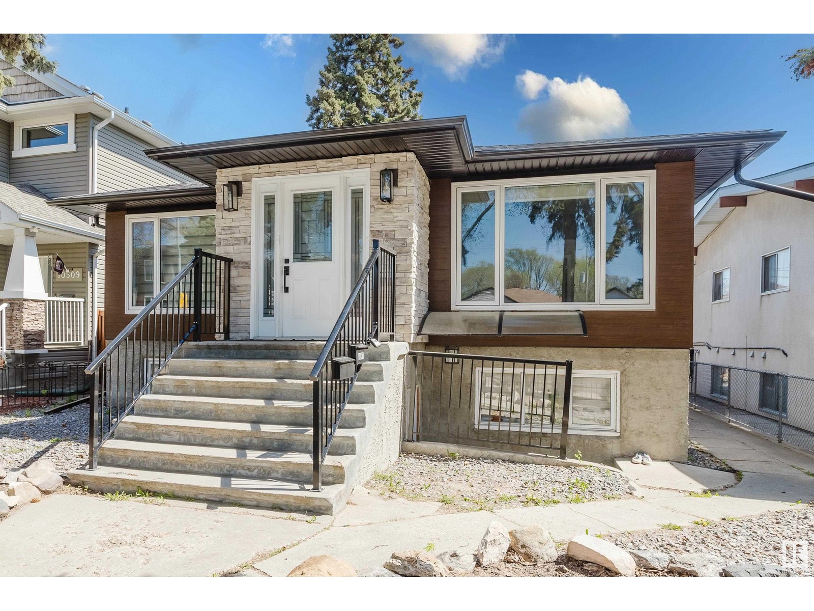 10505 76 ST NW, Edmonton, Alberta