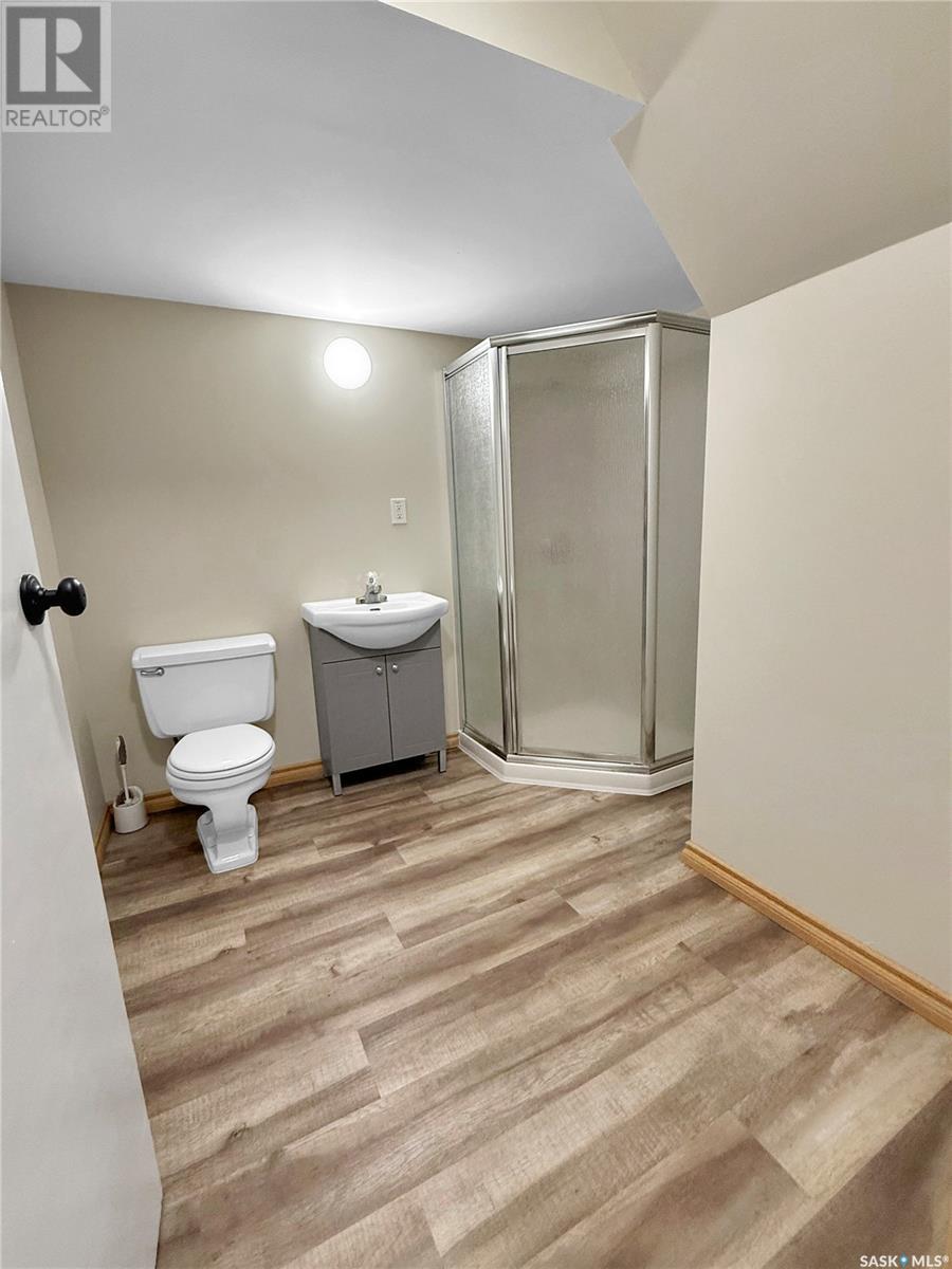 530 3rd Avenue, Esterhazy, Saskatchewan  S0A 0X0 - Photo 27 - SK977623