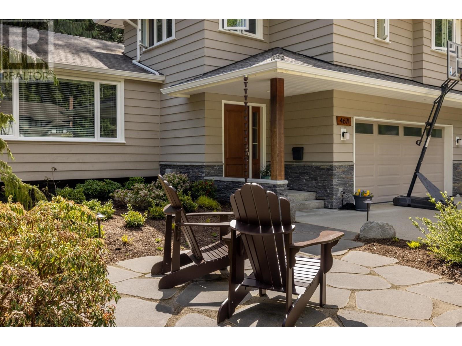 Property at 4671 UNDERWOOD PLACE image 3
