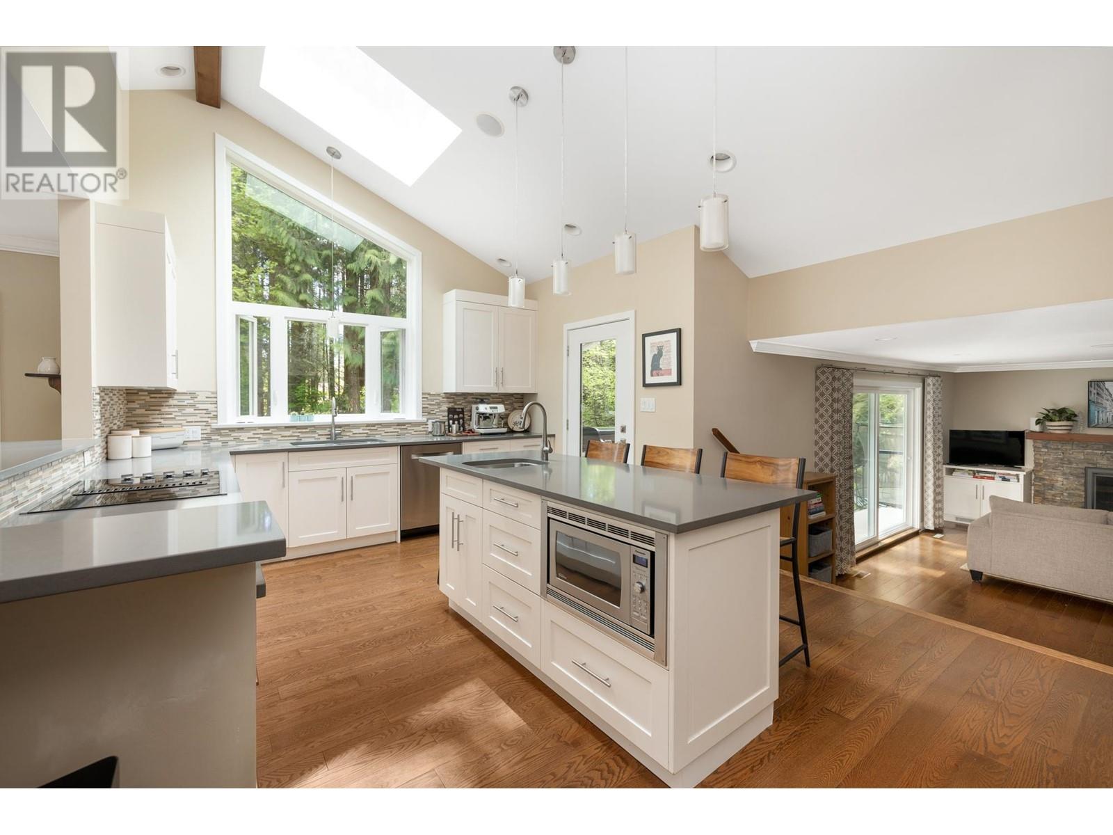 4671 Underwood Place, North Vancouver, British Columbia  V7K 3A3 - Photo 19 - R3000693