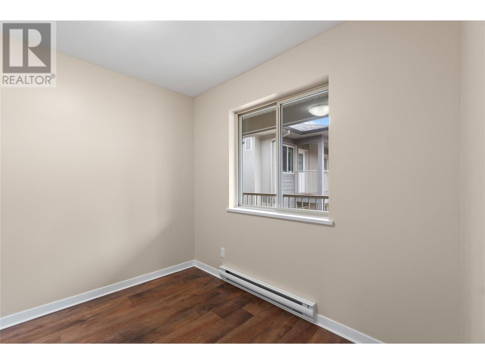 Property at 781 2 Street SE Unit# 203 image 5