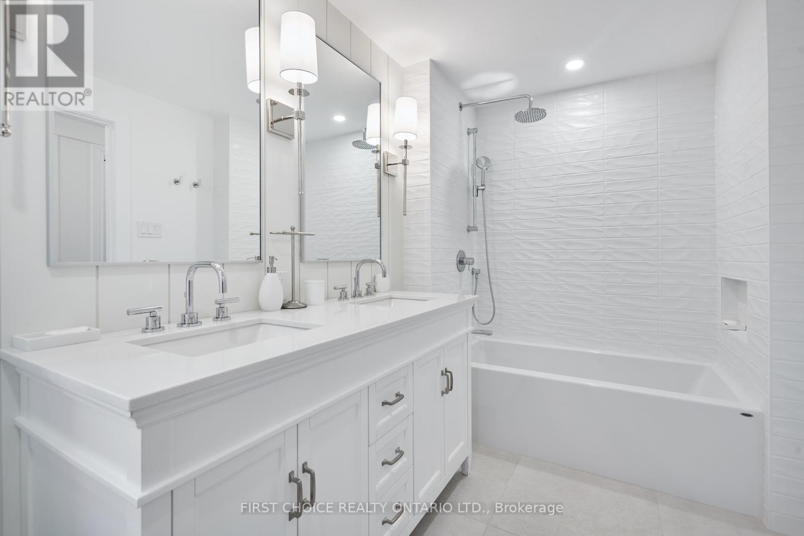 171 Springfield Road, Ottawa, Ontario  K1M 1C4 - Photo 28 - X12139056