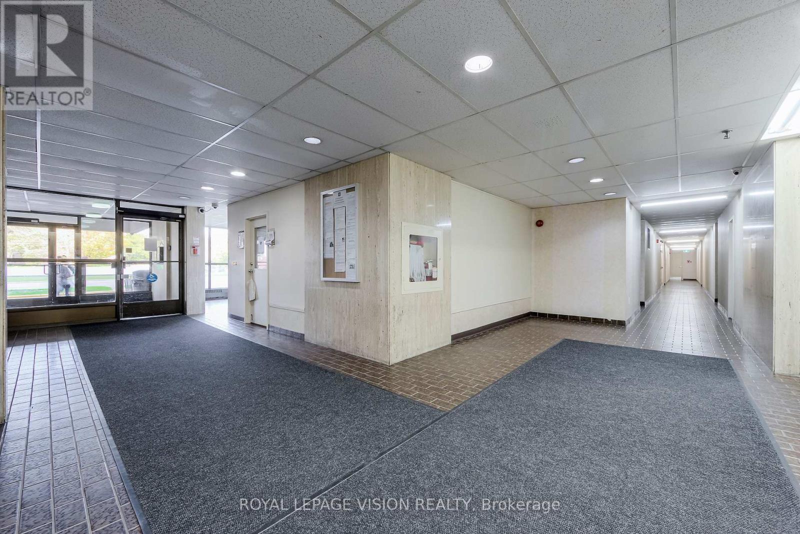 Ph10 - 45 Sunrise Avenue, Toronto, Ontario  M4A 2S3 - Photo 3 - C12139051