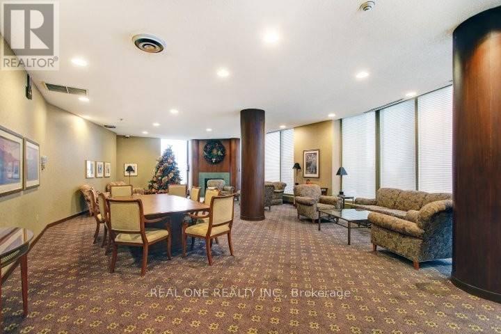 1816 - 1055 Bay Street, Toronto, Ontario  M5S 3A3 - Photo 3 - C12139064