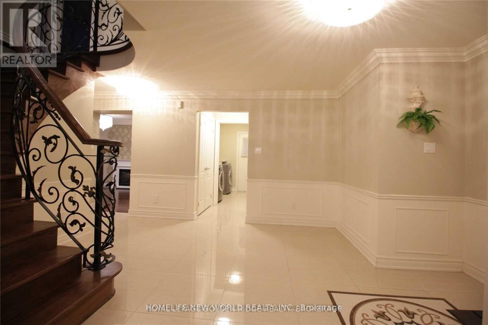 125 Aitken Circle, Markham, Ontario  L3R 7L8 - Photo 21 - N12139046