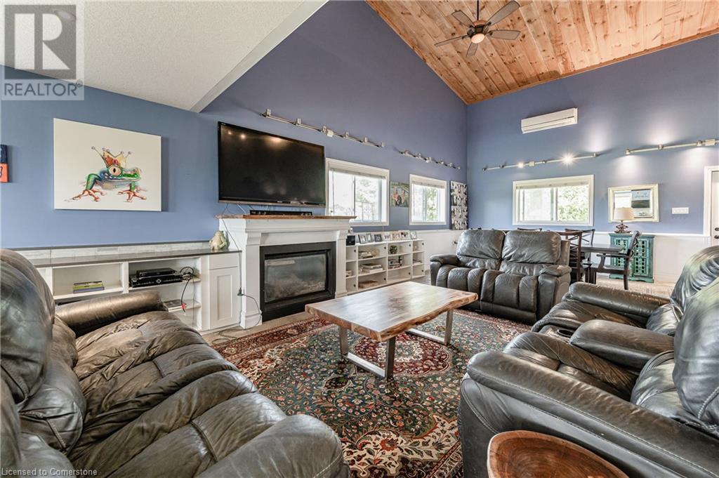 1291 Old #8 Highway, Flamborough, Ontario  L0R 1Z0 - Photo 11 - XH4167494