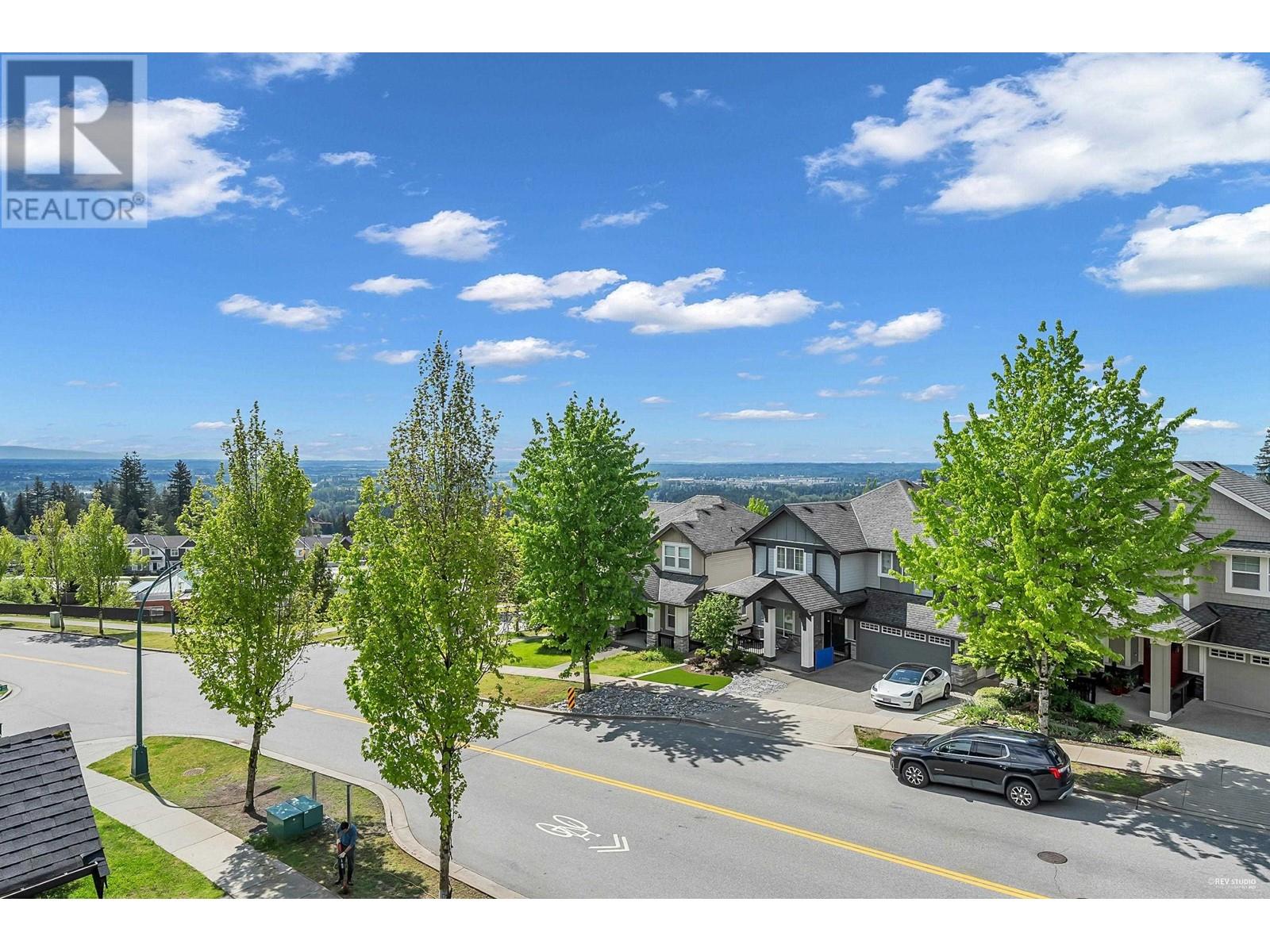 3523 Princeton Avenue, Coquitlam, British Columbia  V3E 0K3 - Photo 3 - R3000273