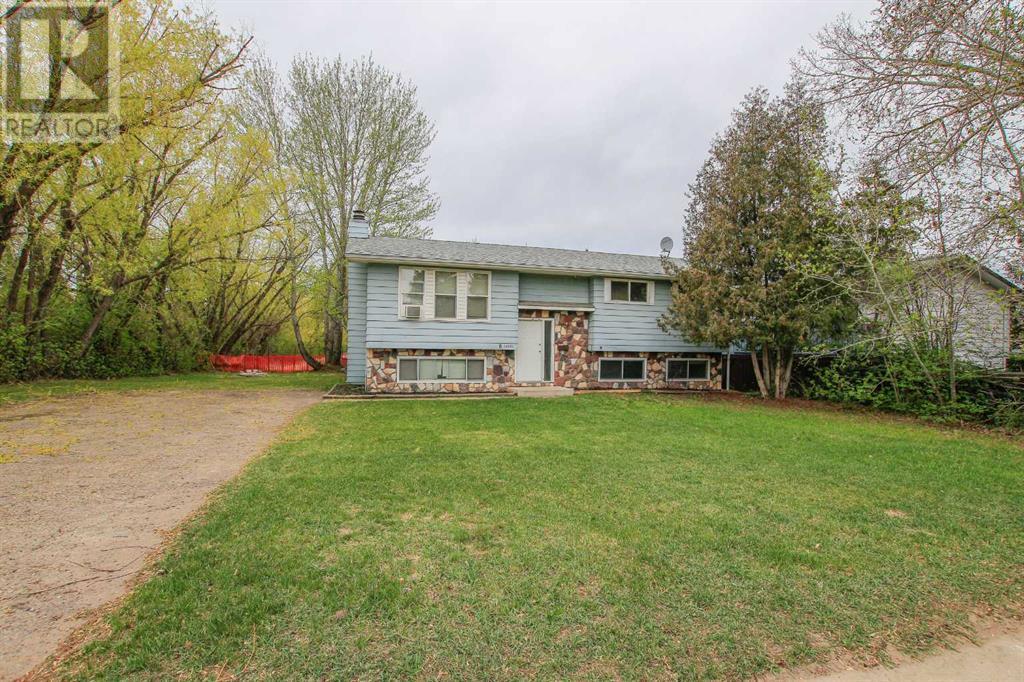 Property at 8 Nagel Avenue image 1