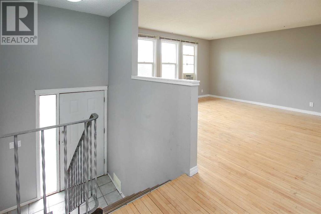 Property at 8 Nagel Avenue image 2