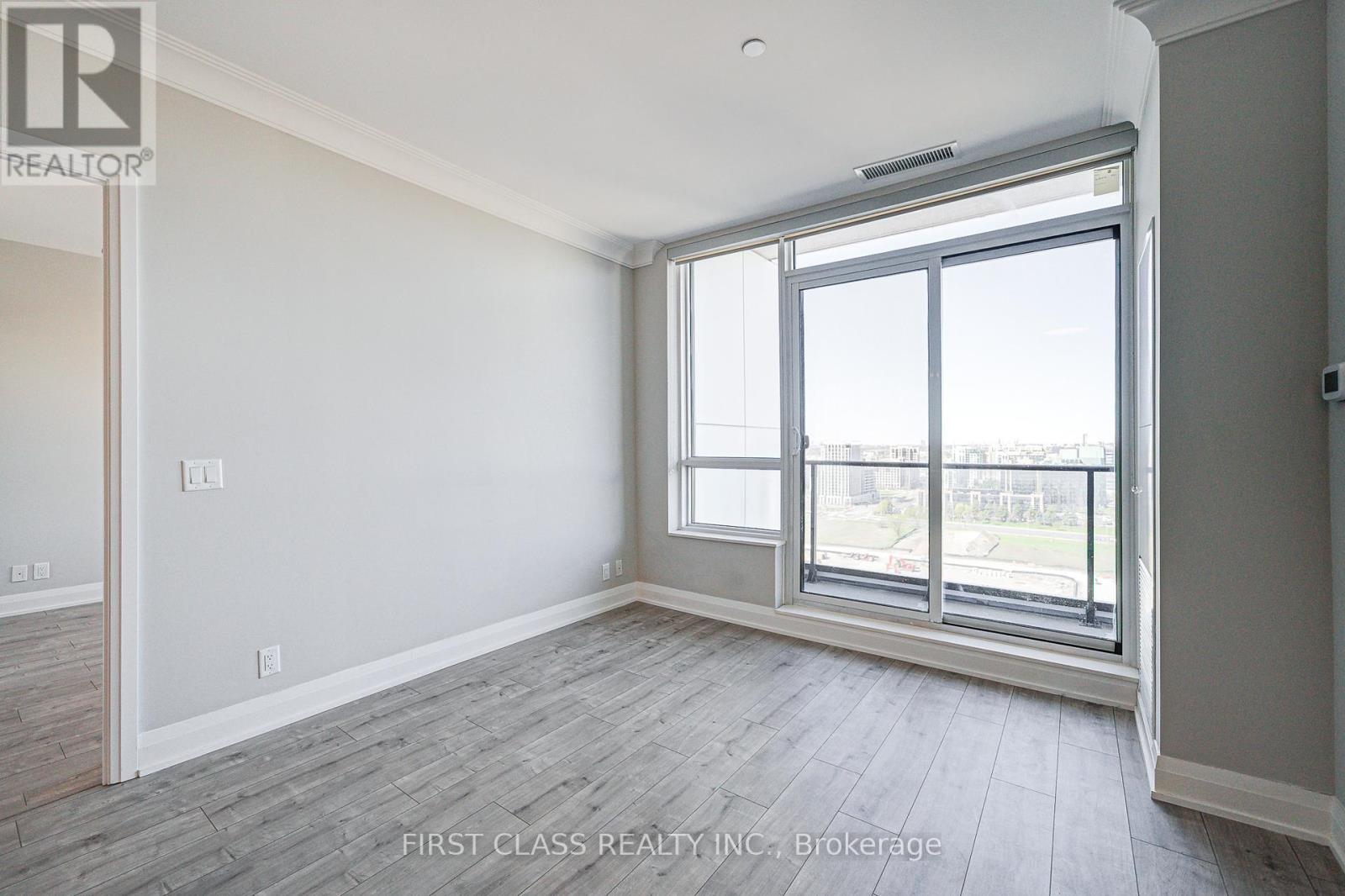 2206 - 18 Water Walk Drive, Markham (Unionville), Ontario  L3R 6L5 - Photo 7 - N12132539