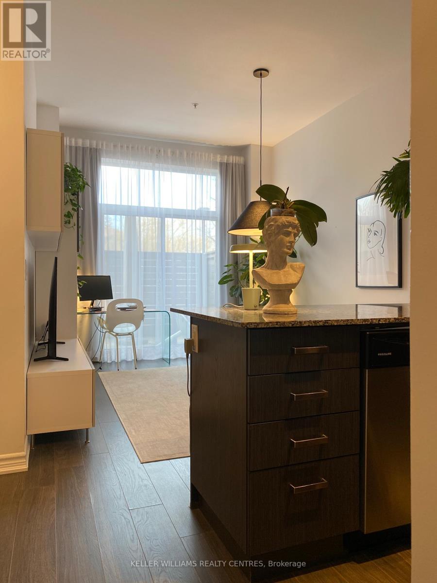 102 - 11611 Yonge Street, Richmond Hill, Ontario  L4E 1G2 - Photo 5 - N12139089