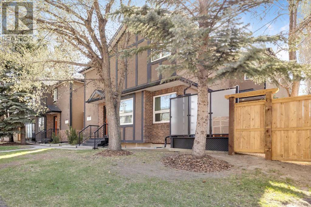Property at 2, 1911 25A Street SW image 2