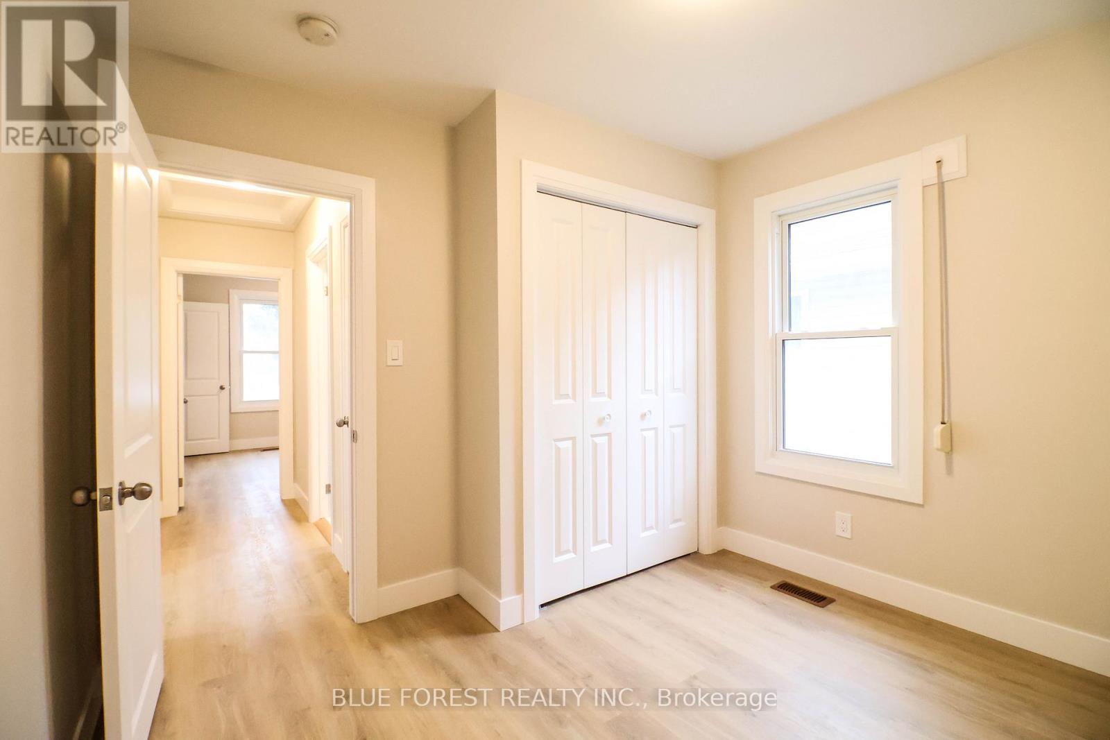 334 Wharncliffe Road S, London South, Ontario  N6J 2L8 - Photo 19 - X12139103