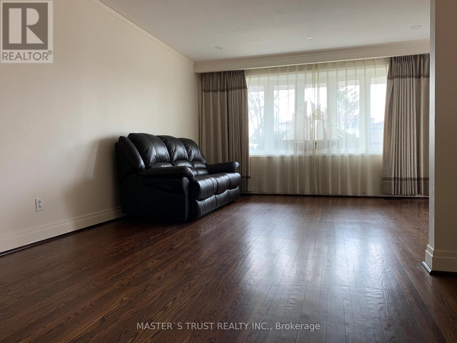 46 Erinlea Crescent, Toronto, Ontario  M1H 2S9 - Photo 1 - E12139101