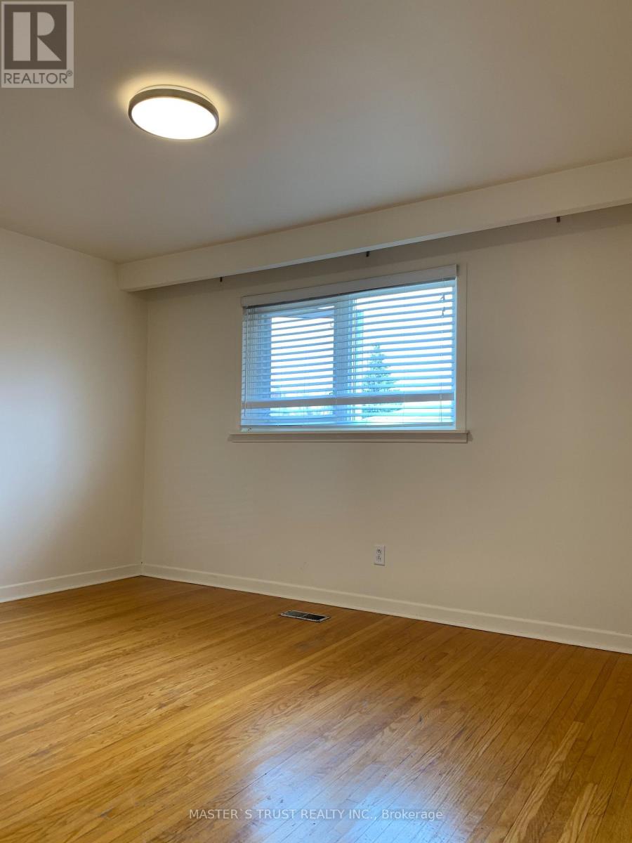 46 Erinlea Crescent, Toronto, Ontario  M1H 2S9 - Photo 5 - E12139101