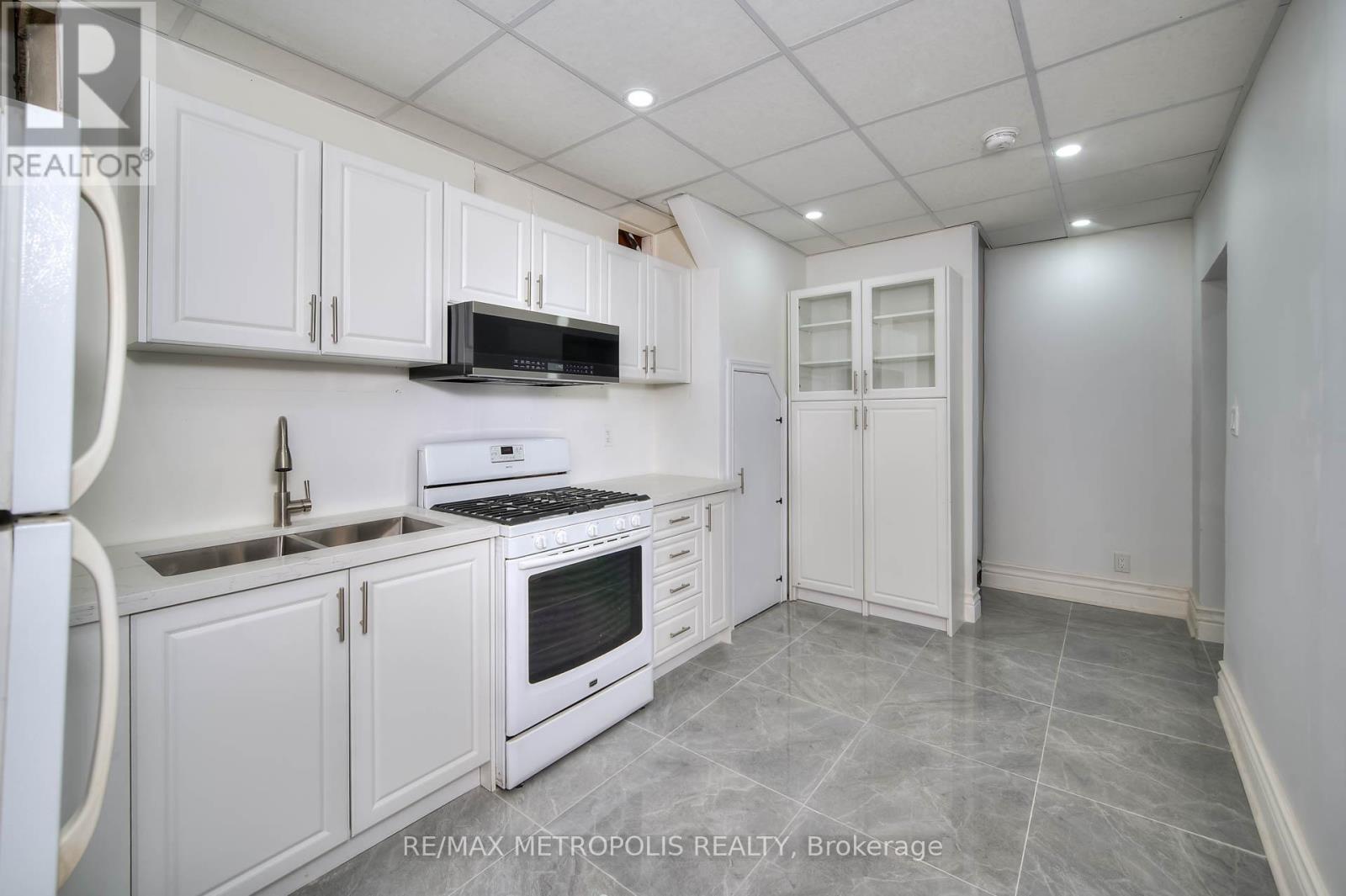 539 Moore Street, Cambridge, Ontario  N3H 3B3 - Photo 30 - X12139095
