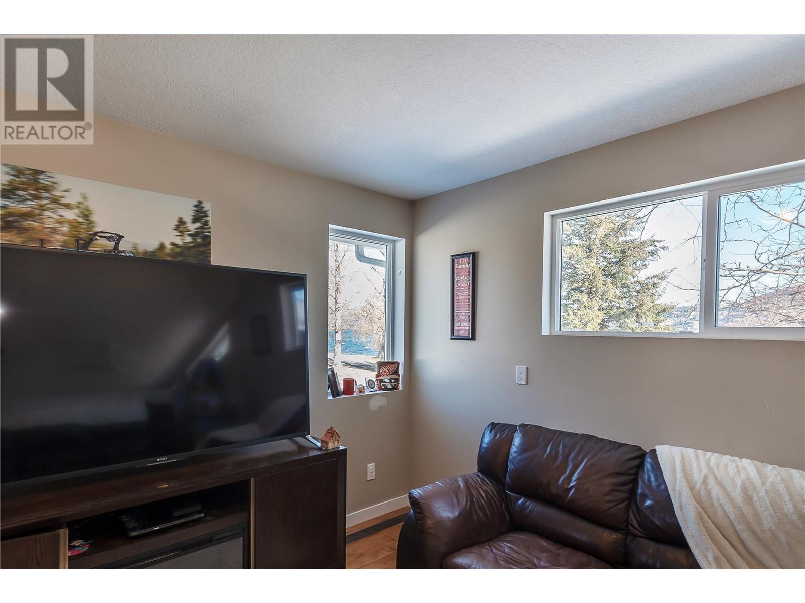 42 Lakeshore Drive, Vernon, British Columbia  V1H 2A1 - Photo 56 - 10335242