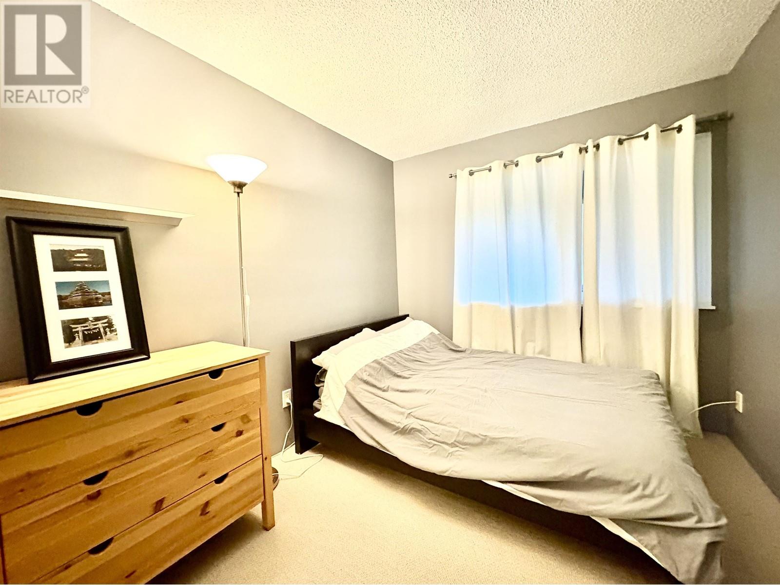 Listing Picture 22 of 27 : 312 9880 MANCHESTER DRIVE, Burnaby / 本拿比 - 魯藝地產 Yvonne Lu Group - MLS Medallion Club Member