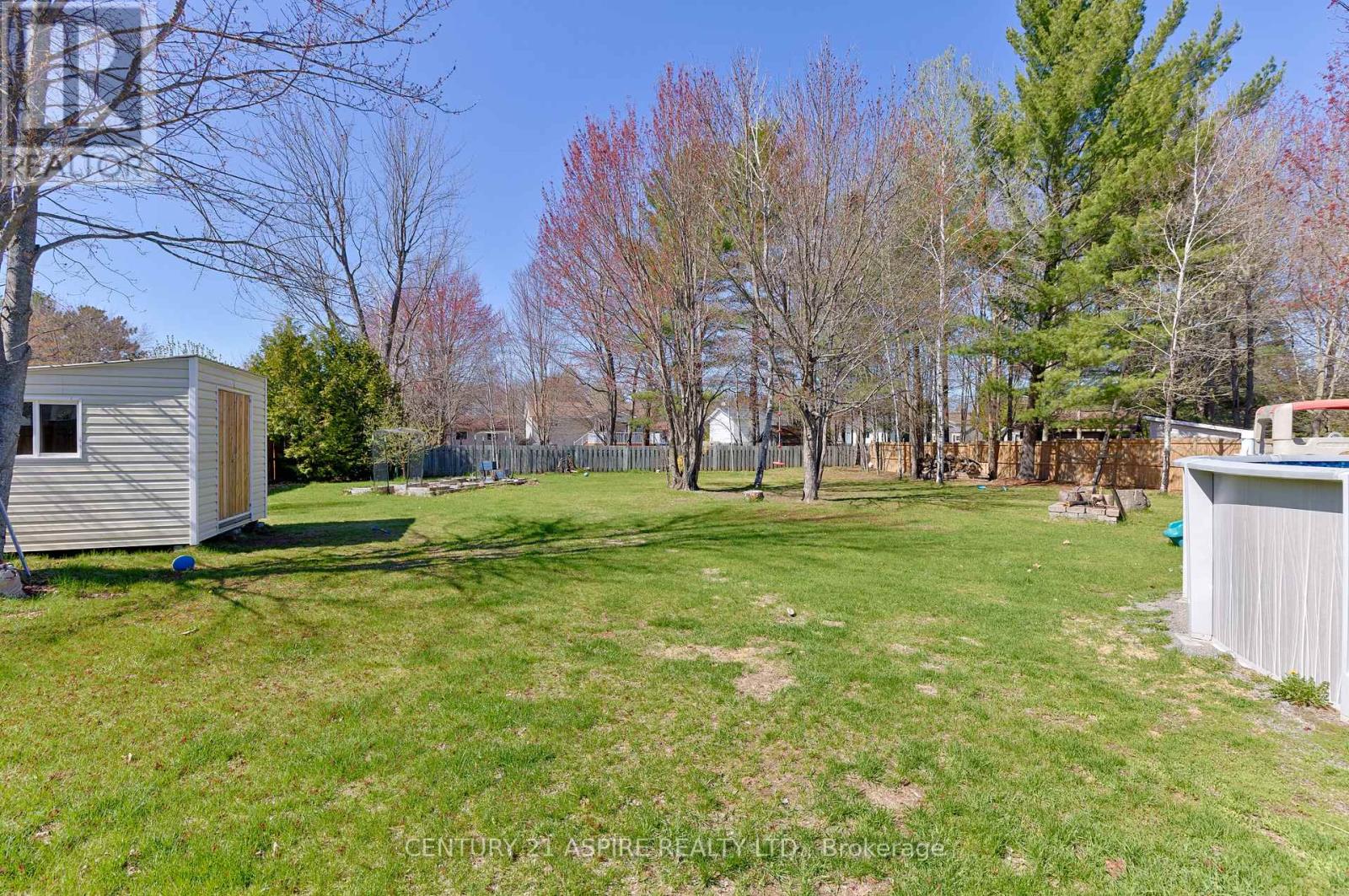 15 Ravenwood Crescent, Petawawa, Ontario  K8H 3M9 - Photo 39 - X12088032