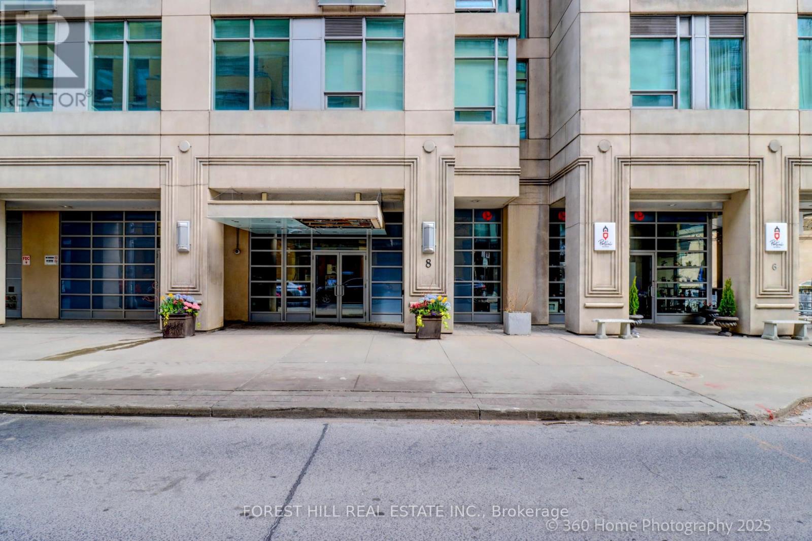 302 - 8 Scollard Street, Toronto, Ontario  M5R 1M2 - Photo 4 - C12137610