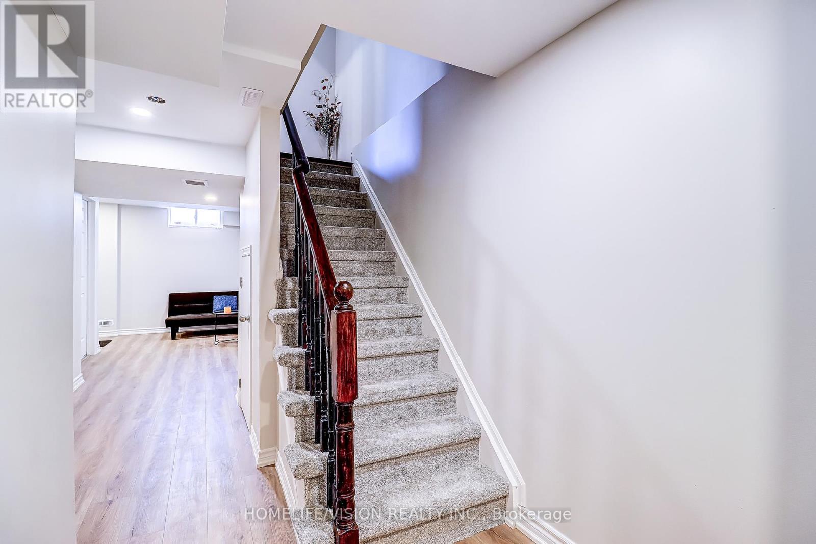 28 Longueuil Place, Whitby, Ontario  L1R 3G9 - Photo 23 - E12138744
