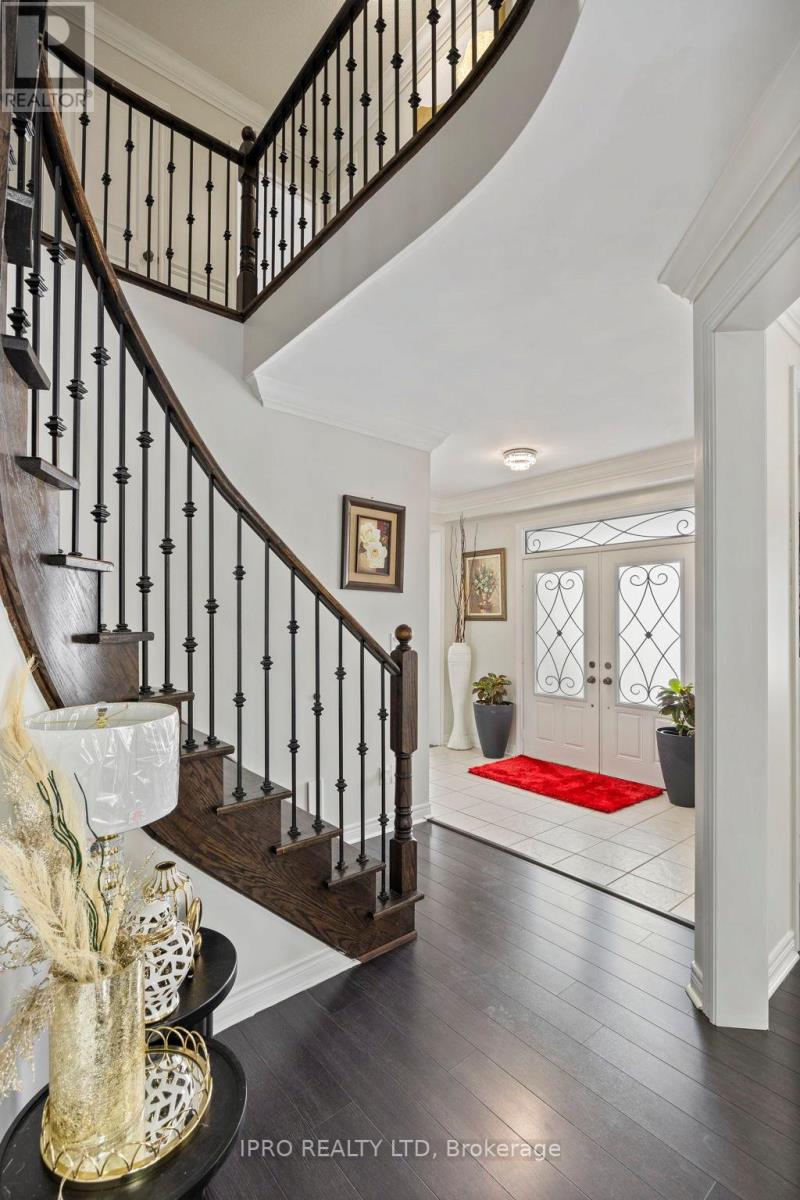 Property at 24 MASON DRIVE image 4