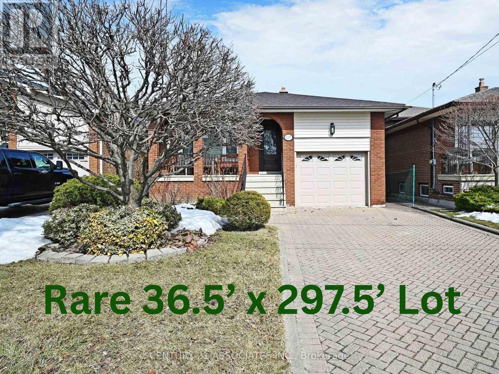 Property at 1217 ALEXANDRA AVENUE image 3