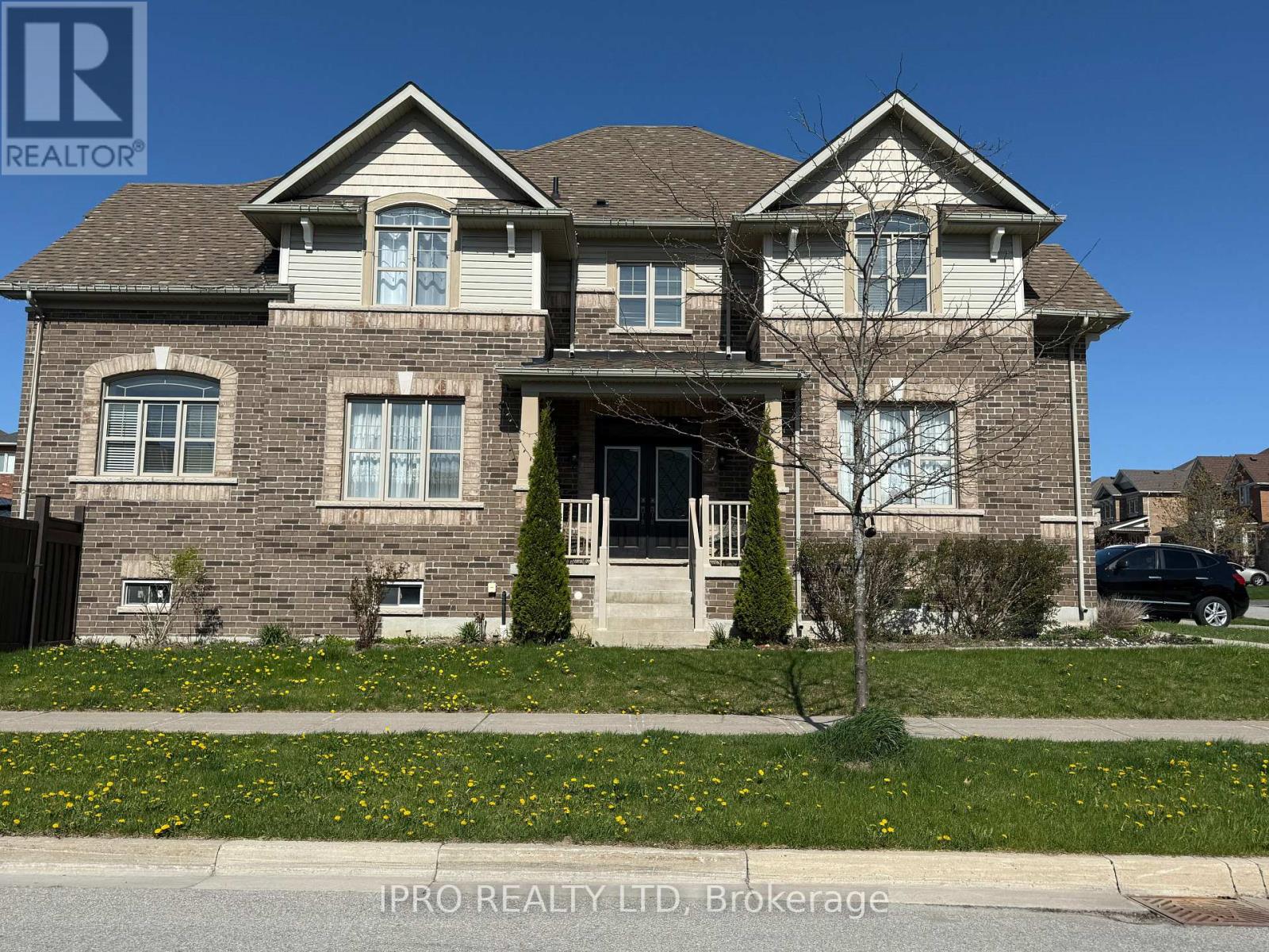 Property at 24 MASON DRIVE image 3