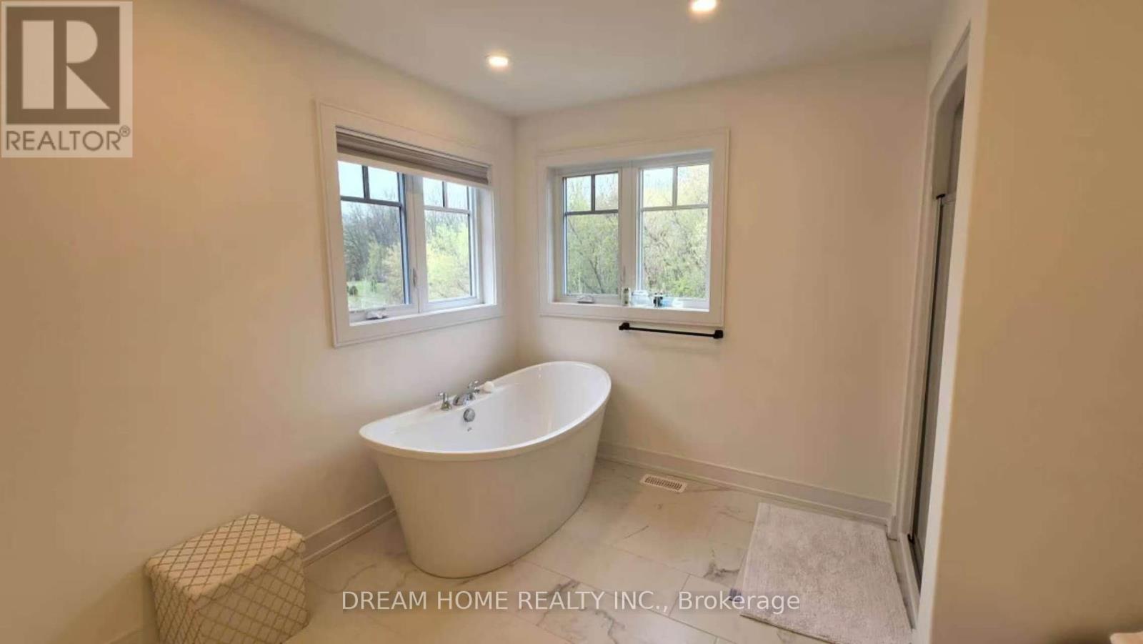 112 Plewes Drive, Collingwood, Ontario  L9Y 3B7 - Photo 15 - S12139108
