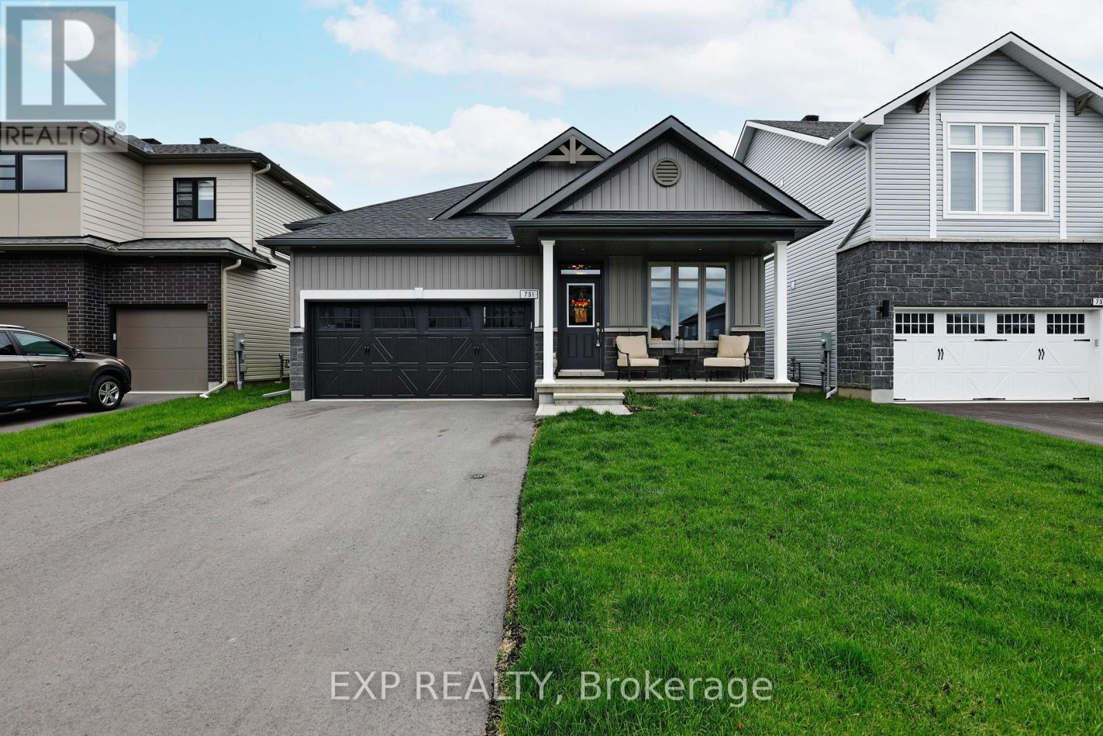 Property at 751 PETANQUE CRESCENT S image 1