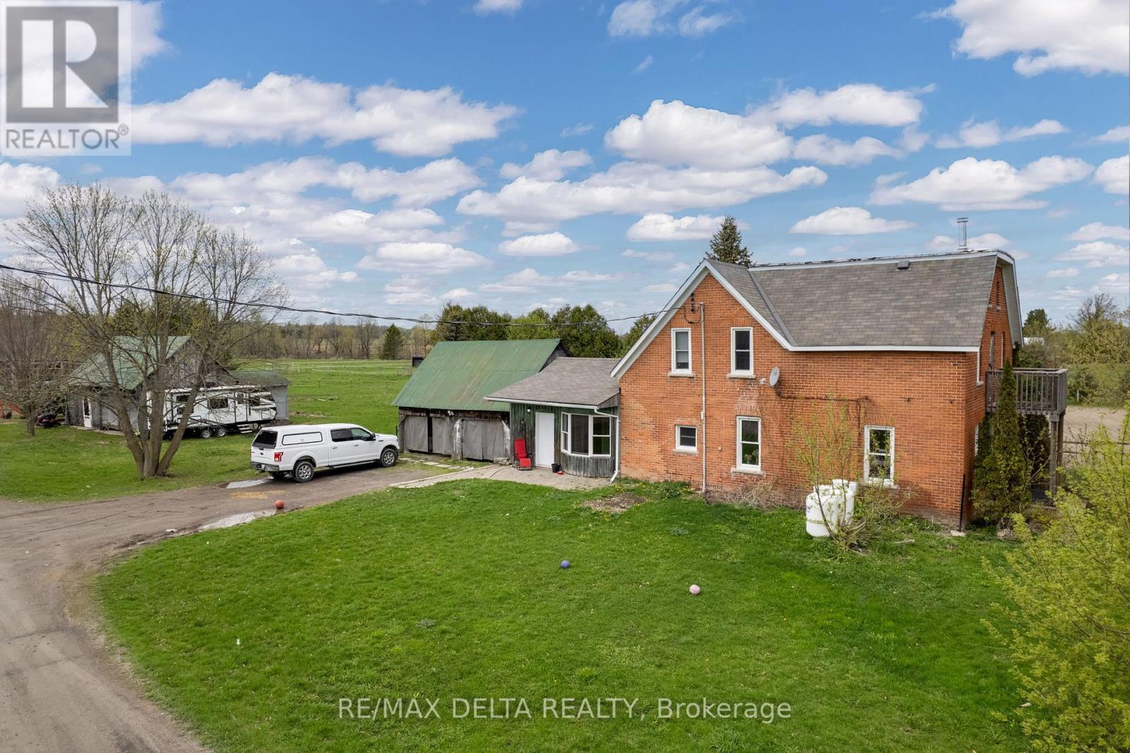 1773 Diamondview Road, Ottawa, Ontario  K0A 1L0 - Photo 2 - X12139156