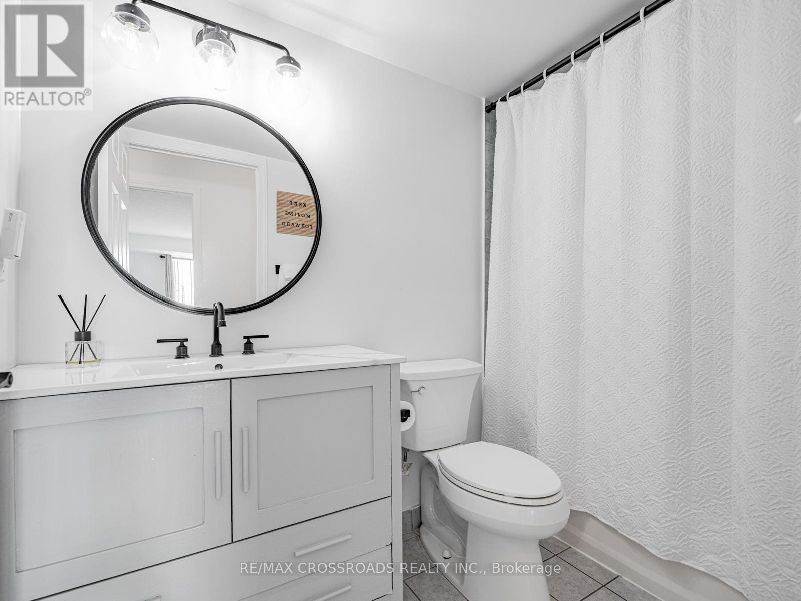 605 - 39 Oneida Crescent, Richmond Hill (Langstaff), Ontario  L4B 4T9 - Photo 21 - N12139125