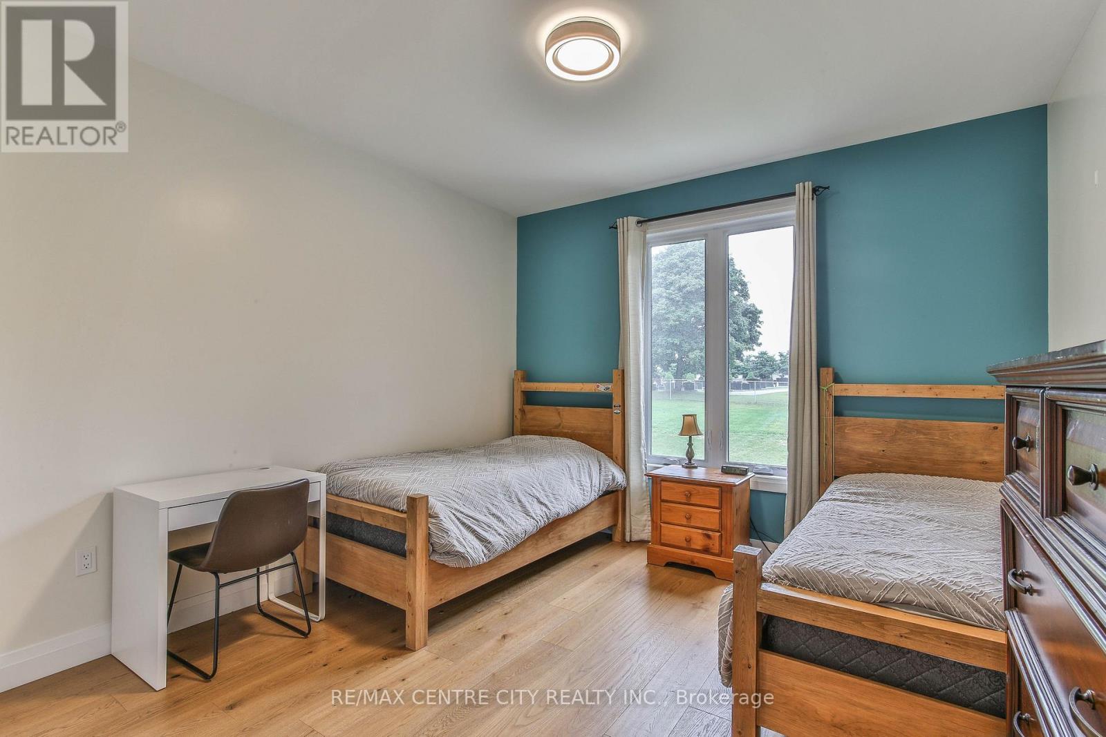 14 St Ladislaus Street, Norfolk (Courtland), Ontario  N0J 1E0 - Photo 29 - X12139160