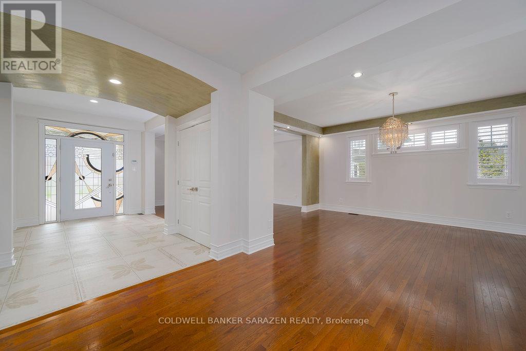 320 Rywalk Circle, Ottawa, Ontario  K1T 0C7 - Photo 4 - X12139176