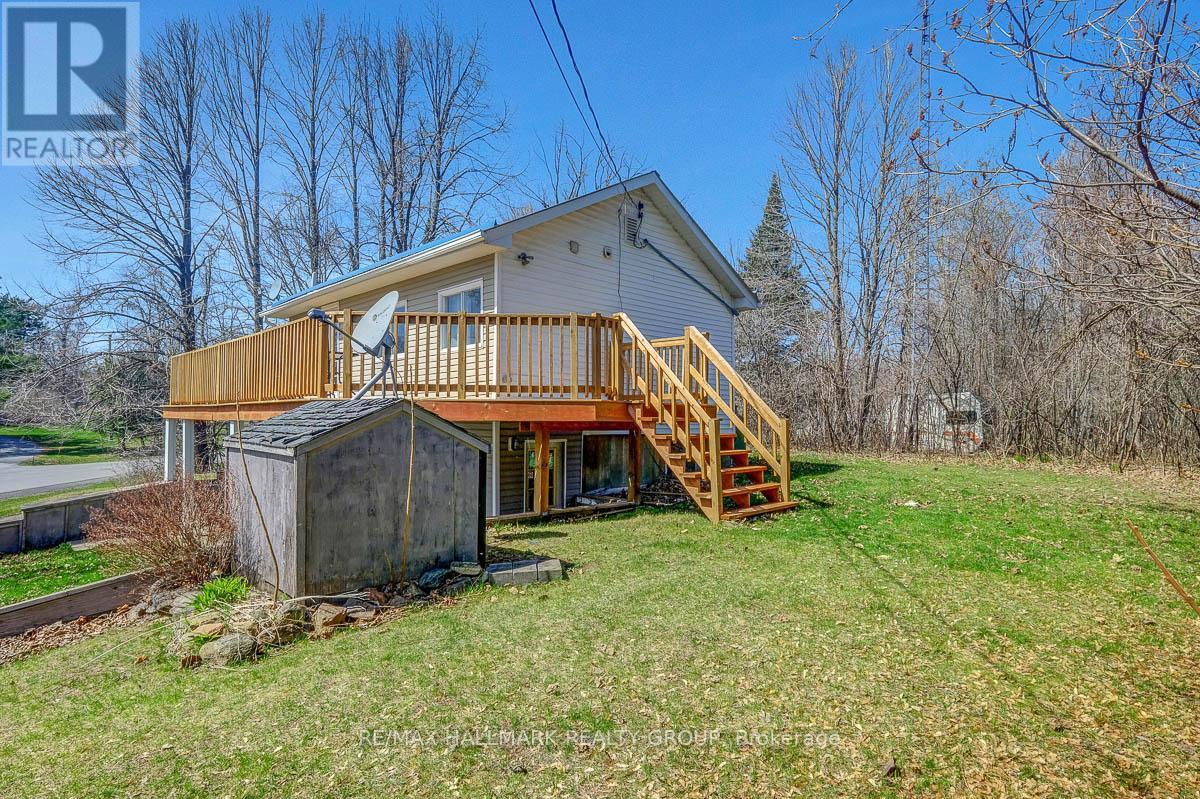 298 Ebbs Bay Drive, Drummond/north Elmsley, Ontario  K7C 4K8 - Photo 32 - X11993471