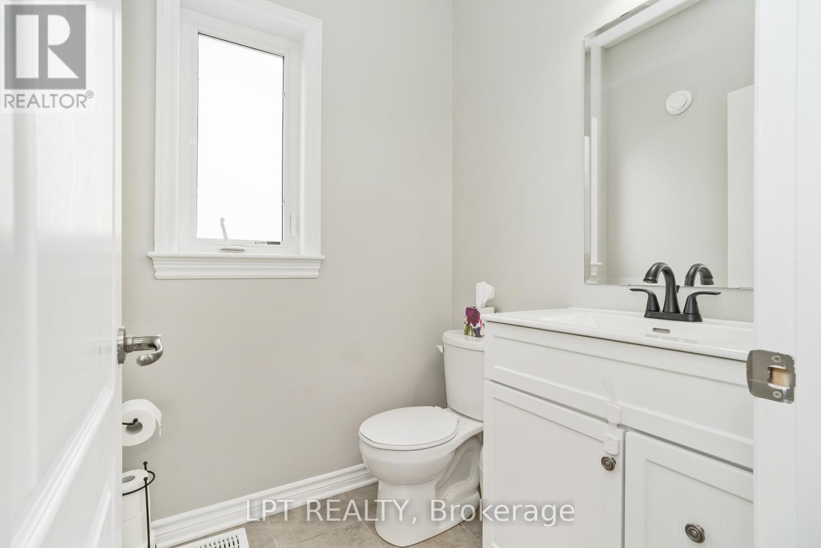 140 Montargis Circle, Ottawa, Ontario  K4A 0M5 - Photo 11 - X12138811