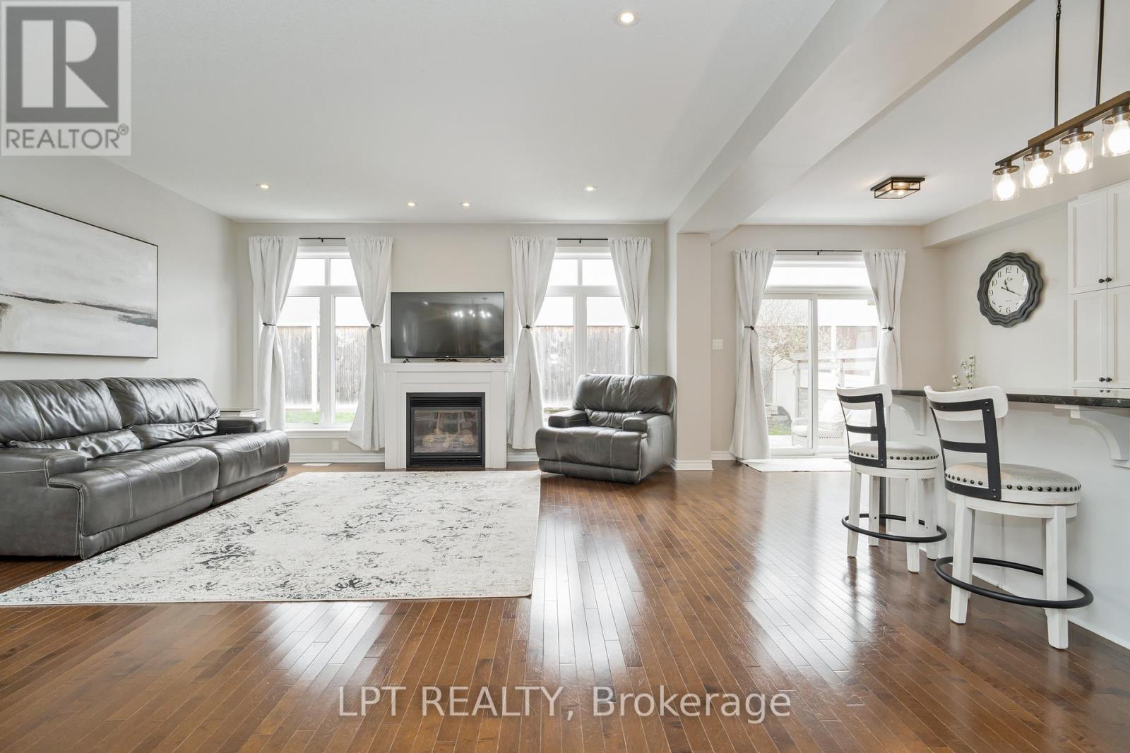 140 Montargis Circle, Ottawa, Ontario  K4A 0M5 - Photo 9 - X12138811