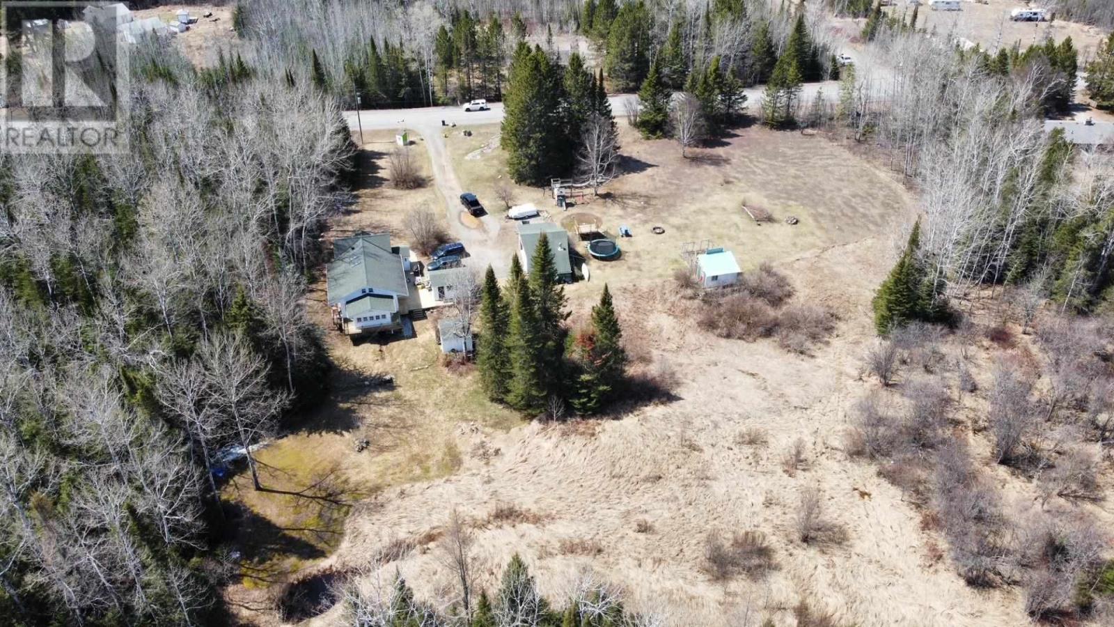 6916 Mapleward Rd, Thunder Bay, Ontario  P7G 2J9 - Photo 36 - TB251039