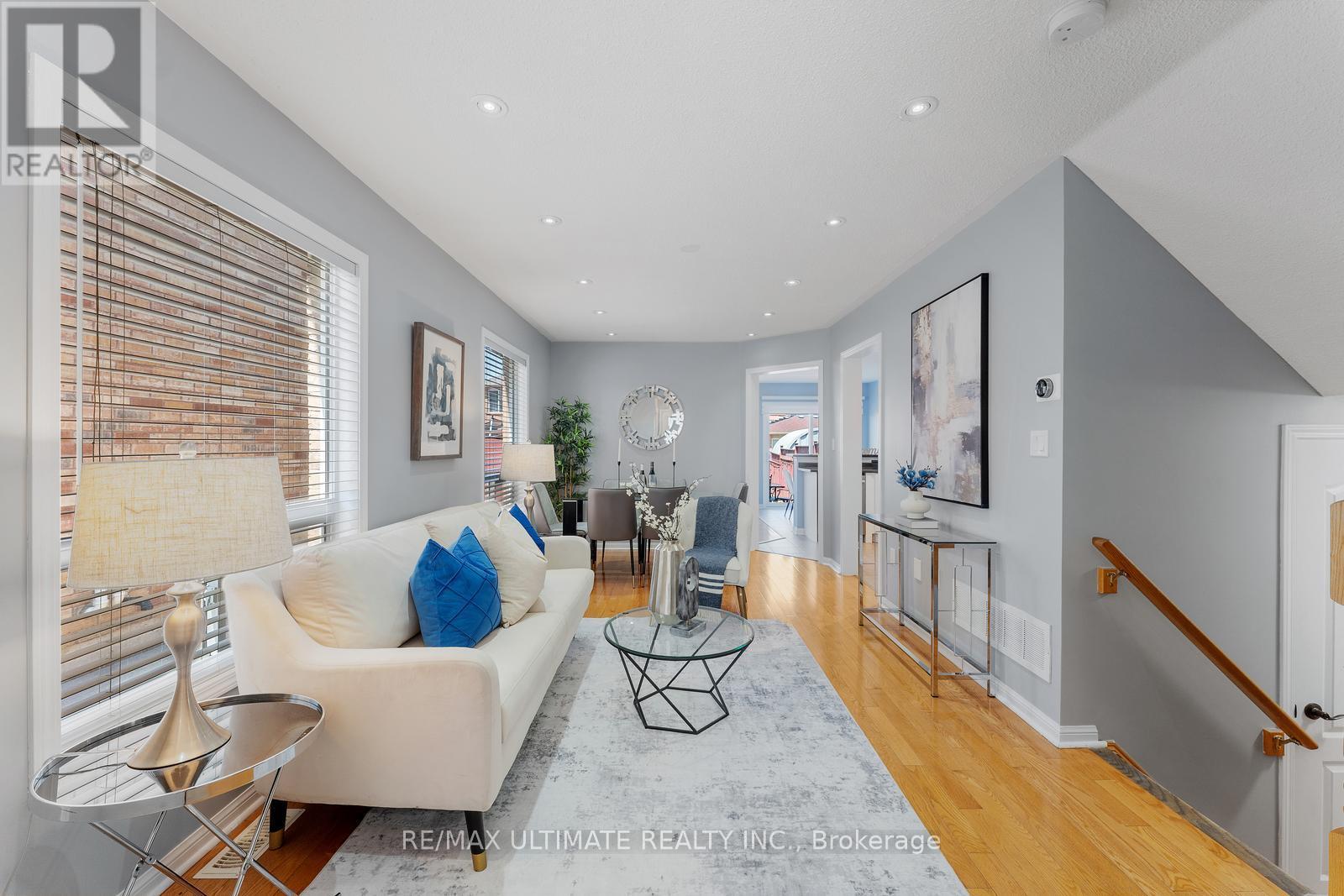 Property at 73 EASTWAY STREET image 2